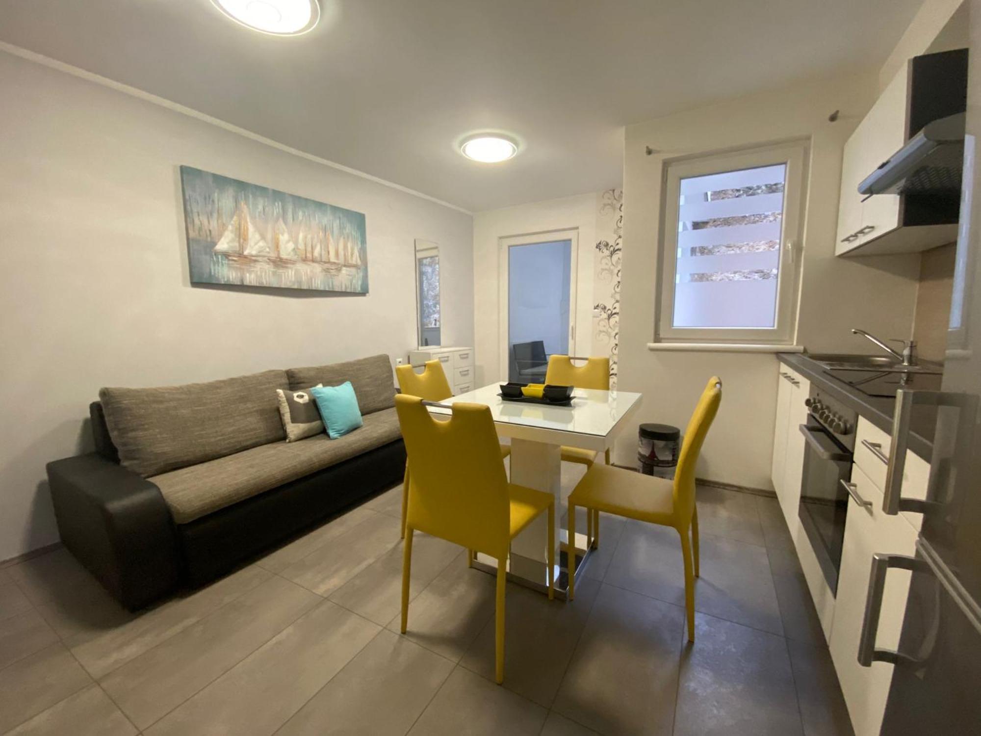 Apartments Suzi Криквеница Екстериор снимка