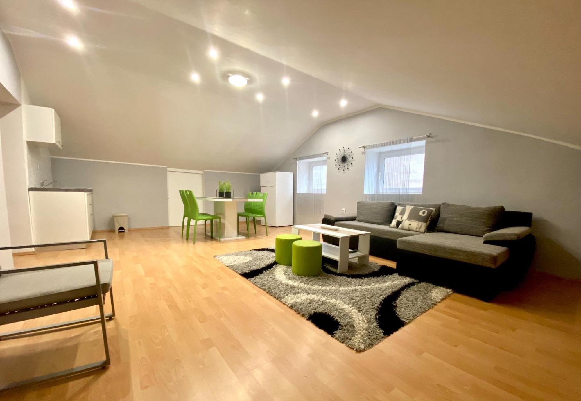 Apartments Suzi Криквеница Екстериор снимка